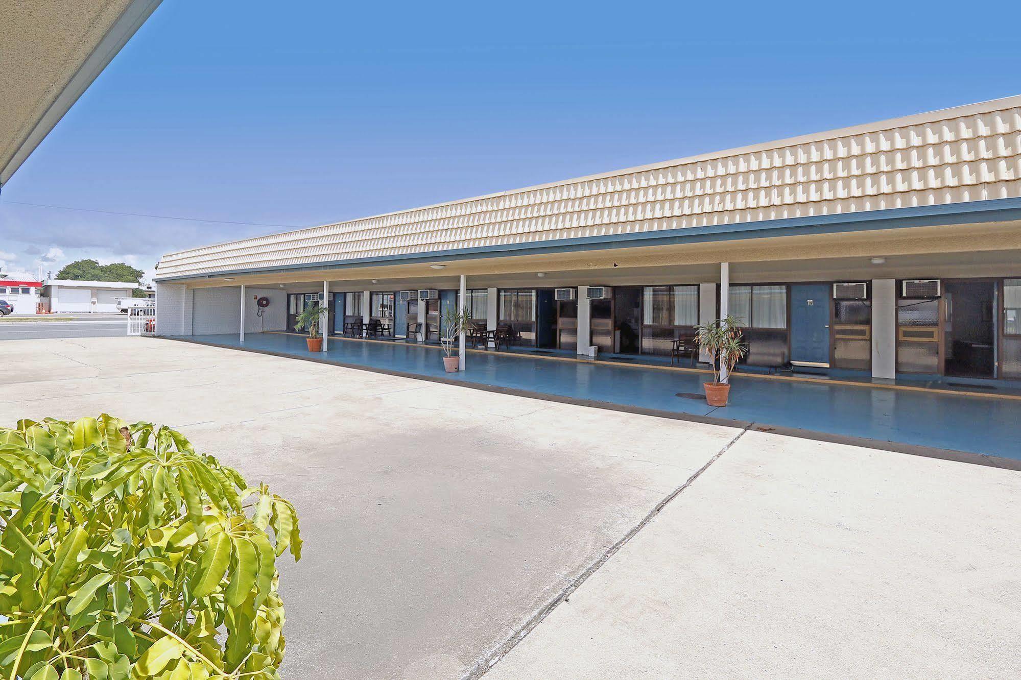 Y Motels Rockhampton Exterior photo